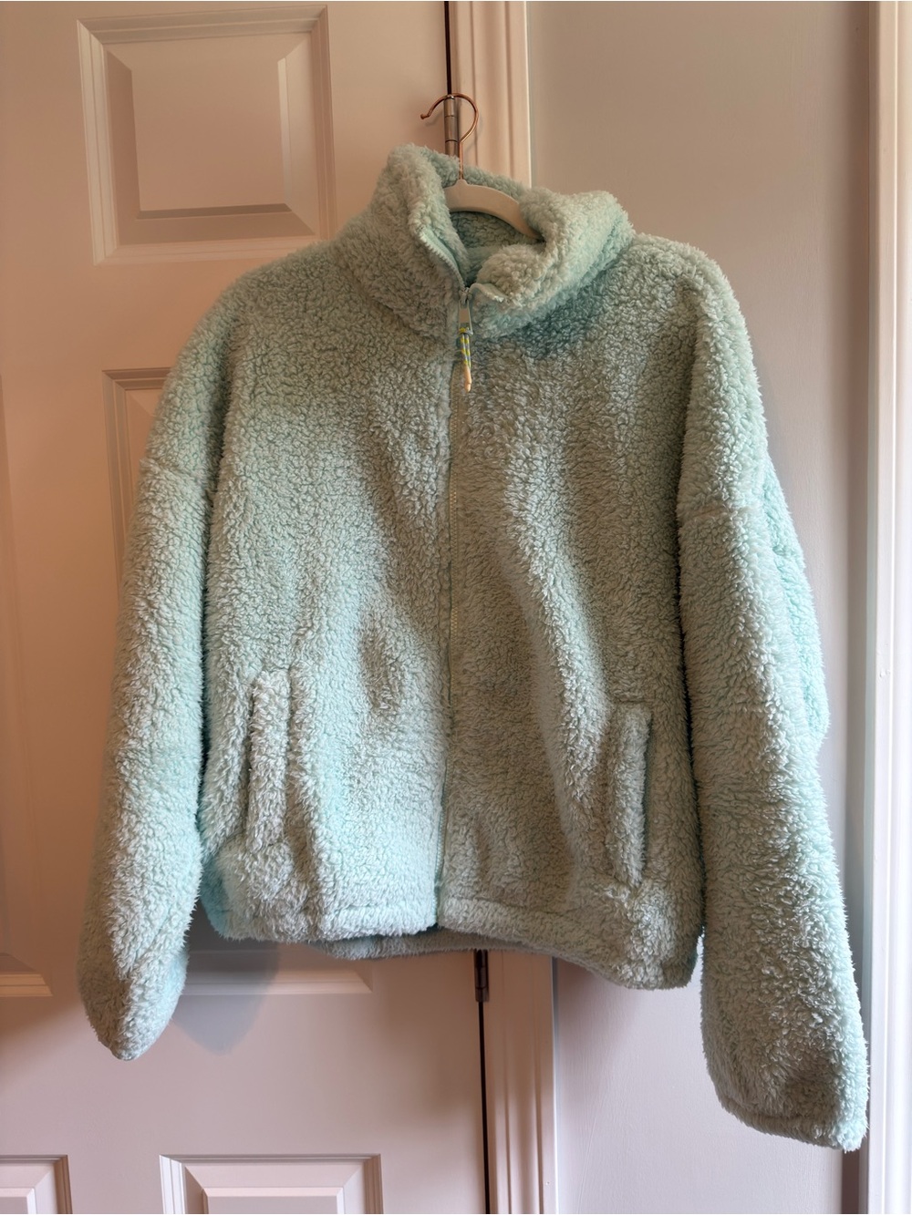 American Eagle Outfitters Seriously Huggable Light Zip Jacket - Picture 2 of 7